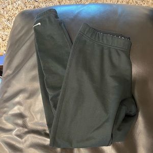 Nike pro fit women’s leggings size small